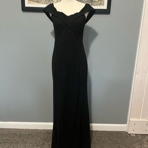 SHEIN Black Off-Shoulder Scallop Neck Maxi Dress